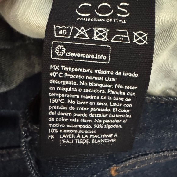 COS Relaxed Flare Dark Wash Jeans Size 25 - Picture 6 of 6